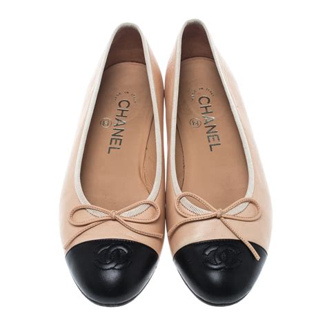 chanel ballet flats two tone|are Chanel flats comfortable.